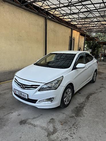 солярис хетчбек: Hyundai Solaris: 2011 г., 1.6 л, Автомат, Бензин, Седан — 1