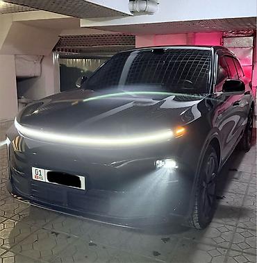 Lixiang: Lixiang L6: 2025 г. — 1