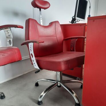 Salon, tibbi kreslolar: İşlənmiş, Saş kəsimi kreslosu