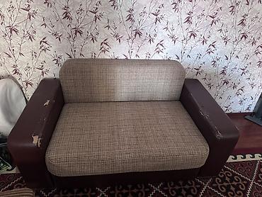 sofa: Диван длина 150см ширина 50см раскладывающийся внутри есть место для — 1