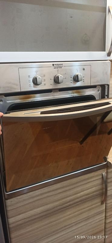 Кухонные плиты и варочные поверхности: Hotpoint-Ariston quraşdırılan elektrik sobası - Ön panel: paslanmayan — 1