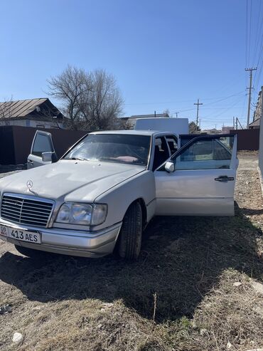 Mercedes-Benz: Mercedes-Benz E-Class: 1992 г., 2 л, Механика, Бензин, Седан