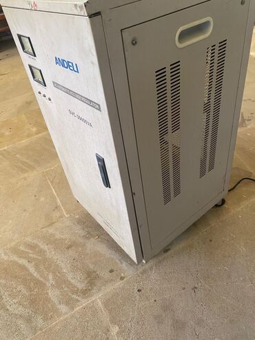 stabilizator qiymeti: ANDELI brendinin SVC-3000VA avtomatik gərginlik tənzimləyicisi. Bu