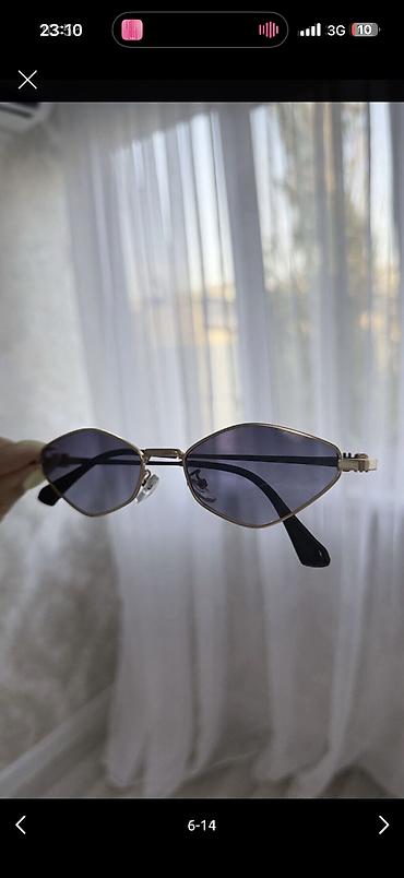 tommy sinny: Очки, покупала часть в Дубаи и часть в Италии от 2500/3500, новые — 10