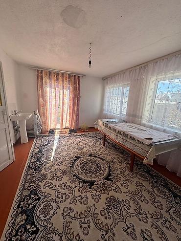 Продажа коттеджей и домов: СРОЧНО продается уютный дом из 6 комнат на участке 4,5 сотки со всеми — 15