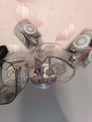 продаю орех: Стильная люстра с декоративными плафонами💡 –Продаю элегантную люстру с