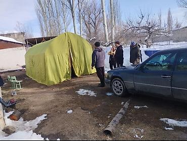 кут парк: Тёплая каркасная палатка/шатёр большого размера ручной работы. Продаю — 3