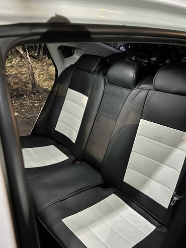 автоаксессуары для авто: Чехлы Экокожа, С подушкой, цвет - Черный, Universal Seat cover, Новый, Самовывоз