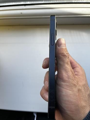 адаптер на айфон: IPhone 12, 64 ГБ, модель MGJ53RU/A Трещины на защитном стекле — 5