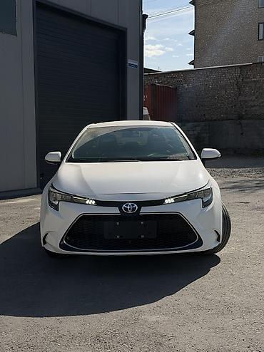 2023: Toyota Levin: 2023 г., 1.8 л, Автомат, Гибрид, Седан — 1