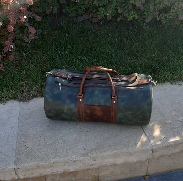 İdman çantaları: İdman çantası Təbii dəridən tamamilə əl işi olan idman çantası — 16