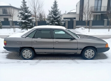 Audi: Audi 100: 1989 г., 2.3 л, Механика, Бензин, Седан — 3