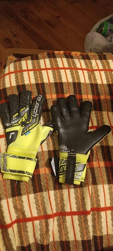 bot kar: Məhsul: Reusch qolkeper əlcəkləri - Model üzərində “Reusch”, “RCK — 5