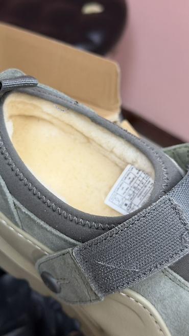 женские сабо: Тёплые зимние сабо/лоферы UGG с мехом - Модель: сабо закрытого типа с — 2
