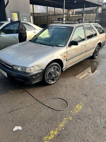 Honda: Honda Accord: 1991 г., 2.4 л, Механика, Бензин, Универсал