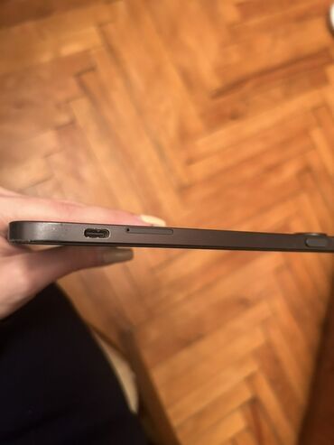 Modio: Modio planşet Xüsusiyyətlər: - Qara rəngdə, nazik alüminium gövdə — 7