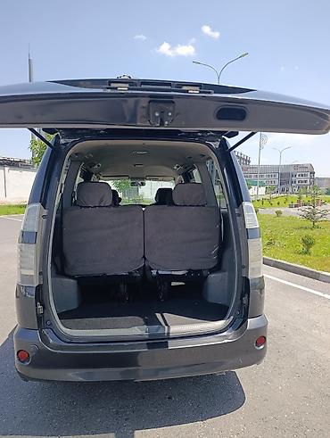 машины китайские: Toyota Voxy: 2004 г., 2 л, Вариатор, Бензин, Минивэн — 4