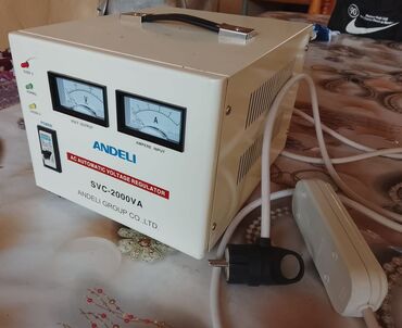 İnkubatorlar: Sənaye tipli damazlıq inkubator komplekti Xüsusiyyətlər: - Şüşə — 10