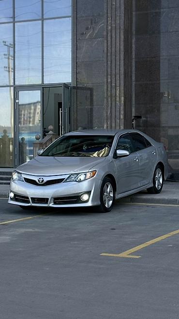 Продажа авто: Toyota Camry: 2013 г., Автомат, Бензин, Седан — 4