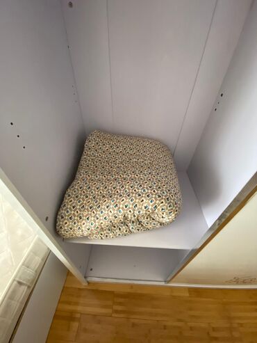 Uzunmüddətli kirayə mənzillər: Kristalin binasinda 13/3 mertebesinde 3 otaqli ev 550 azn evde bütun — 23