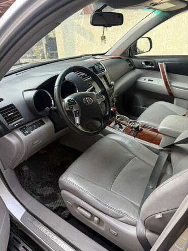 Toyota: Toyota Highlander: 2012 г., 3.5 л, Автомат, Бензин, Кроссовер — 7