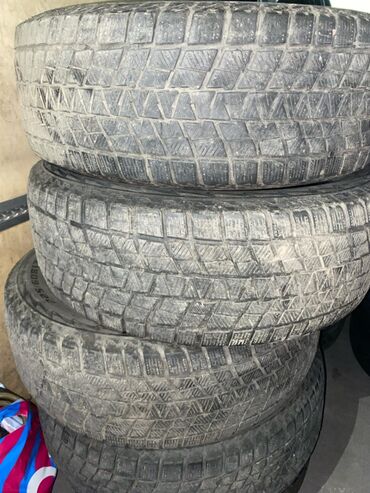 Шины: Зимние шины комплект
размер 225/60R17