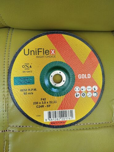 Digər tikinti materialları: UniFlex-in F42 modeli. Ölçüləri 230 x 3.0 x 22.23 mm-dir. Maksimum