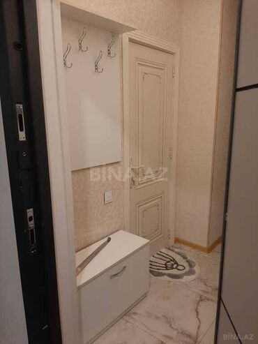 Uzunmüddətli kirayə mənzillər: 28 May metrosu yanınında mənzil kirayə verilir. Mərtəbə 18/4. Ümumi — 12