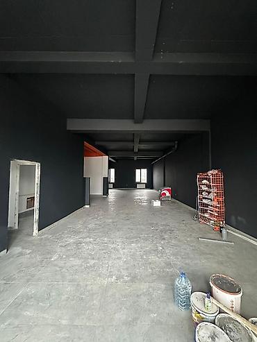 Аренда магазинов: Магазин, В жилом доме, 144 м² Не действующий, Без оборудования, С ремонтом, Электричество, Отдельный вход — 17