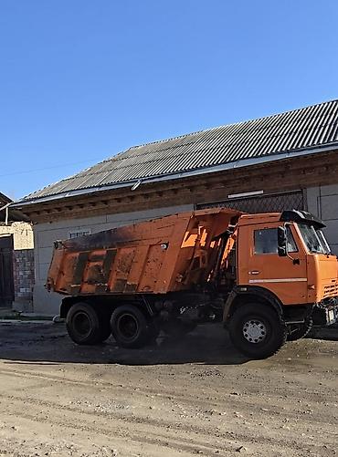 авто дом: Мусоровоз на базе трехосного грузовика (6×4), оранжевый. Оснащен — 1