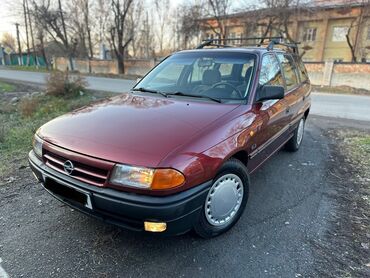 Opel: Opel Astra: 1994 г., 1.6 л, Механика, Бензин, Универсал