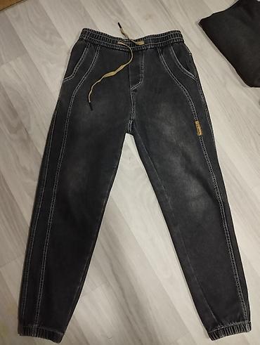 Джинсы: На возраст 11-12 лет примерно. б/у идеальном состоянии,за всё 1000 — 7