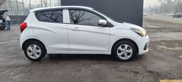 Chevrolet: Chevrolet Spark: 2016 г., 1 л, Автомат, Бензин, Хэтчбэк — 5