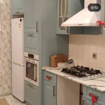 Sifarişlə mətbəx mebeli: Sifarişlə mətbəx dəsti, Özü çəkən petlələr, Parlaq laminat, Kredit yoxdur, Ödənişli çatdırılma — 17