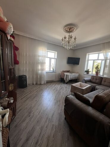 Həyət evləri və villaların satışı: 6 otaqlı, 180 kv. m, Kredit yoxdur, Orta təmir — 5