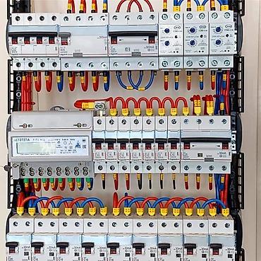 фургоны категории б: Xaçmaz Xudat Quba və Xaçmaz ətrafı kəndlərdə elektrik işləri görürəm — 2