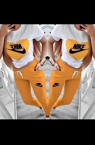 Gornji i donji deo: Ženski komplet – majica i donji deo trenerke S M L XL 2XL 3XL - — 1