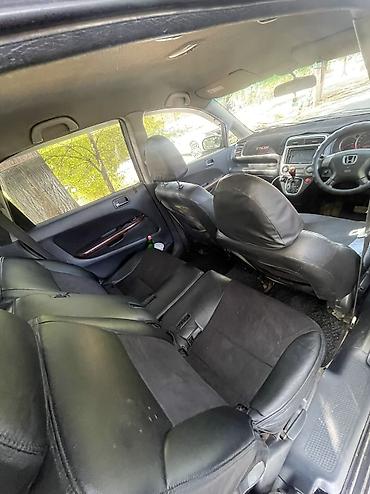 Honda: Honda Stream: 2002 г., 2 л, Автомат, Бензин, Минивэн — 4