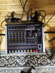 Səs gücləndiriciləri: Dinakort ela vəziyyətdə herşeyi isleyr vəziyətdədi bulutuz sistemi var — 3