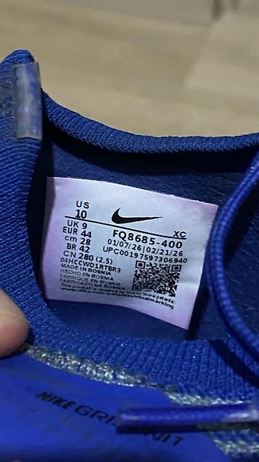 Бутсы: Nike Mercurial Air Zoom – профессиональные футбольные бутсы. По цене — 2