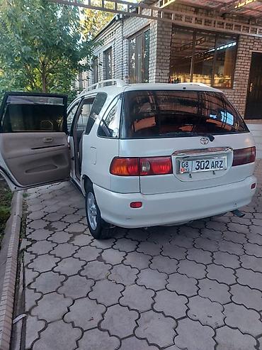 Toyota: Toyota Ipsum: 2004 г., 2 л, Автомат, Бензин, Универсал — 2