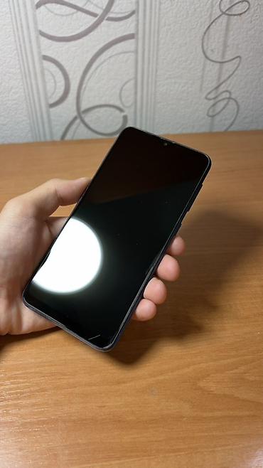 a 20 s: Смартфон Samsung Galaxy A10 (синий) - Экран 6.2", Infinity‑V, IPS — 1