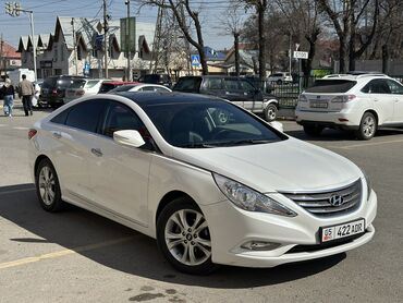 Hyundai: Hyundai Sonata: 2011 г., 2 л, Автомат, Бензин, Седан