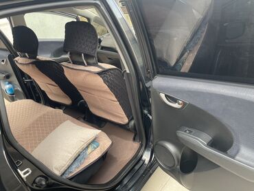 купить автомобиль в кыргызстане: Honda Fit: 2008 г., 1.3 л, Автоматтык, Бензин, Хетчбек