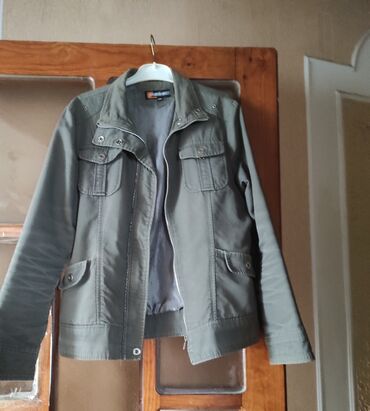 gödəkcə xl: Женская куртка L (EU 40), XL (EU 42)