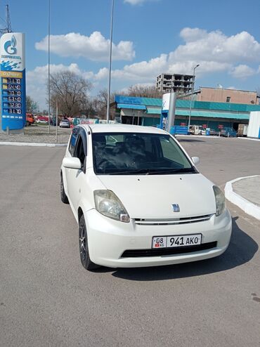 машины на рассрочку: Toyota Passo: 2004 г., 1.3 л, Вариатор, Бензин, Хетчбек