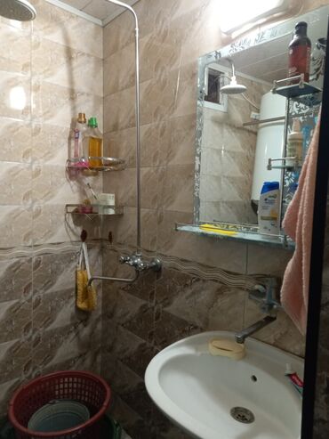 Həyət evləri və villaların satışı: Salam səliqəli evdir heçbir xərc təlləb etmir bina evidir sabirabad — 10