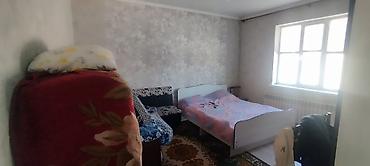 Продажа коттеджей и домов: В городе каракол 🏠Продается большой дом. 2-этажа 🧩 Участок 4,5 сотых 🏡 — 8