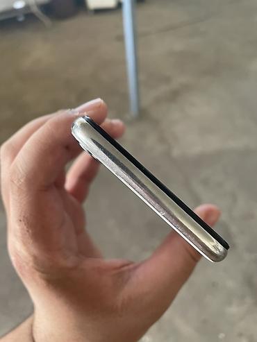 aple iphone 5: IPhone X, цвет Silver на 64 гб хорошо работает состояние идиал минус — 2
