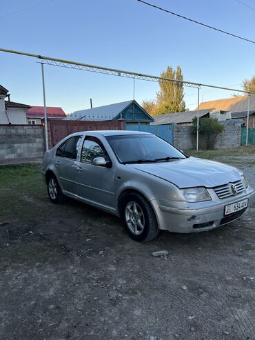 чехлы для авто: Volkswagen Bora: 1999 г., 1.6 л, Автомат, Бензин, Седан